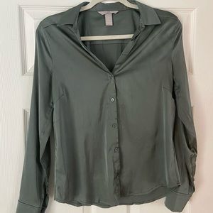 H&M button up shirt